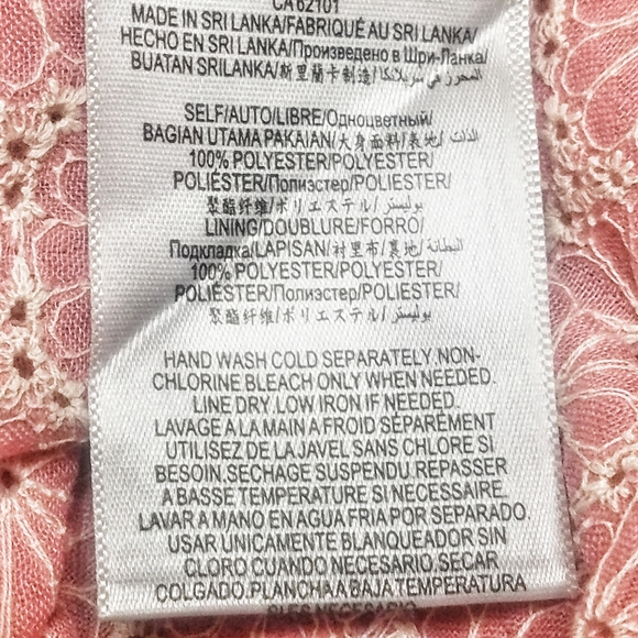 BCBGeneration | Daisy Eyelet Keyhole Halter Top - Picture 7 of 7